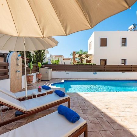 Villa Iris By Ezoria Villas Ajía Nápa Eksteriør bilde